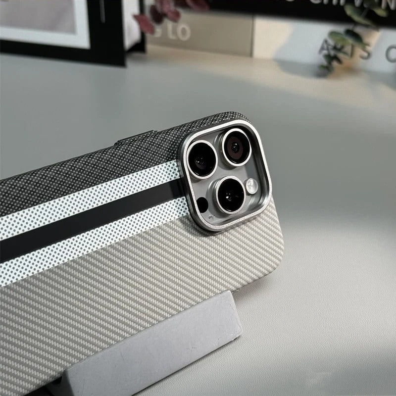 Carbon Fibre Case with Magsafe